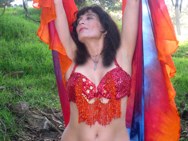 Sacramento Belly Dance Teacher/Performer, Daleela