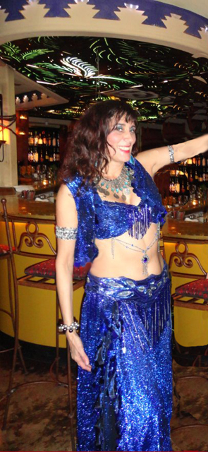 Sacramento Belly Dancer Daleela
