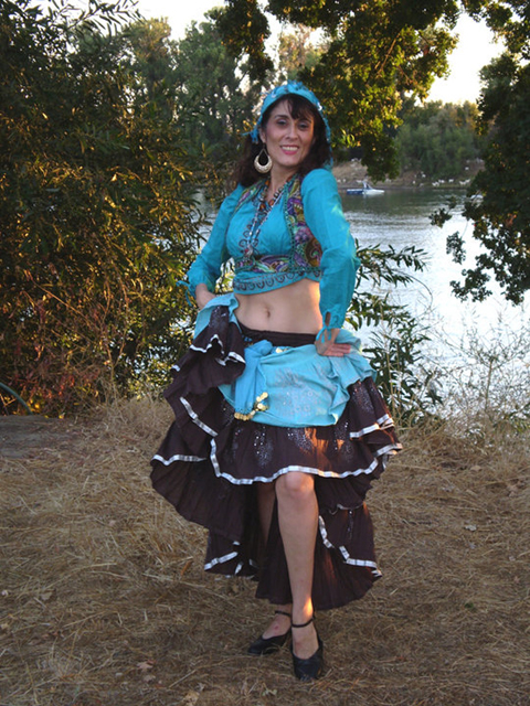 Romanian Gypsy Dance with Daleela